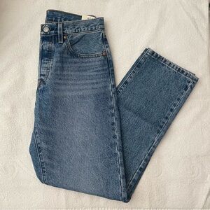NWT Levi’s 501 Straight Cropped High Rise Jeans
